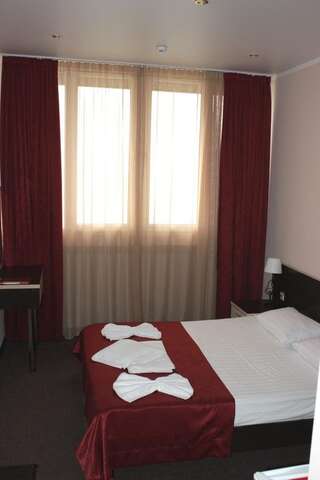 Гостиница Илиада Адлер  Двухместный номер с 1 кроватью с видом на море-3